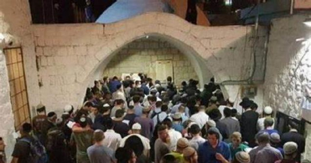 مصادر : الاف المستوطنين اقتحموا كفل حارس .. والضفة تحت العدوان